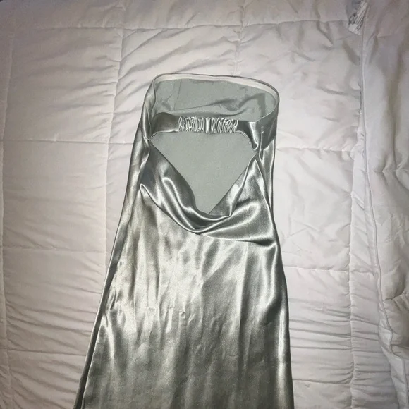 Elegant Silver Strapless Dress - Picture 7 of 7